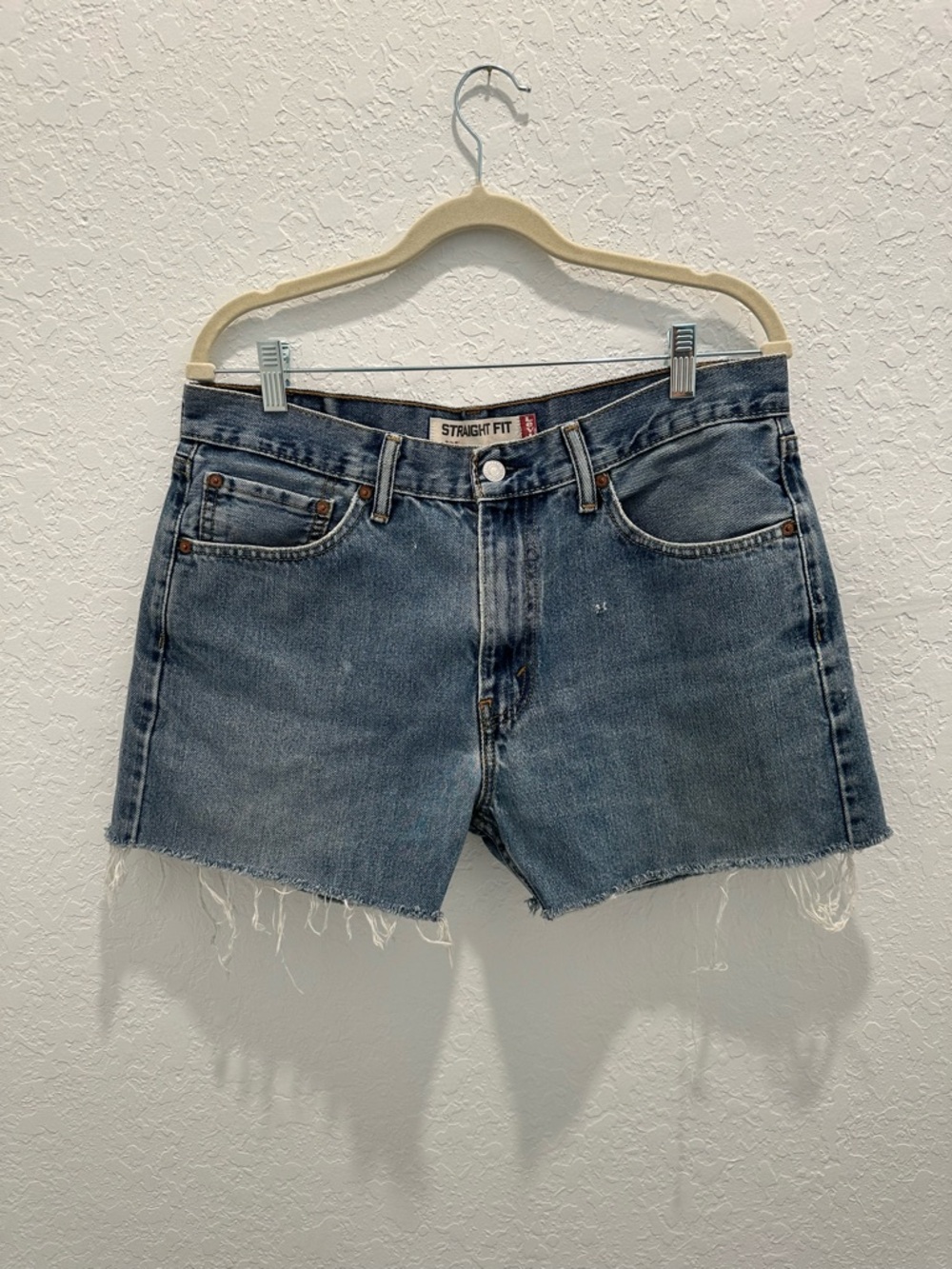 Levi's Straight Fit Raw Hem Denim Shorts - Medium Blue